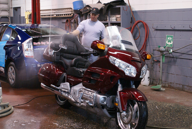 cleaning motorcycle